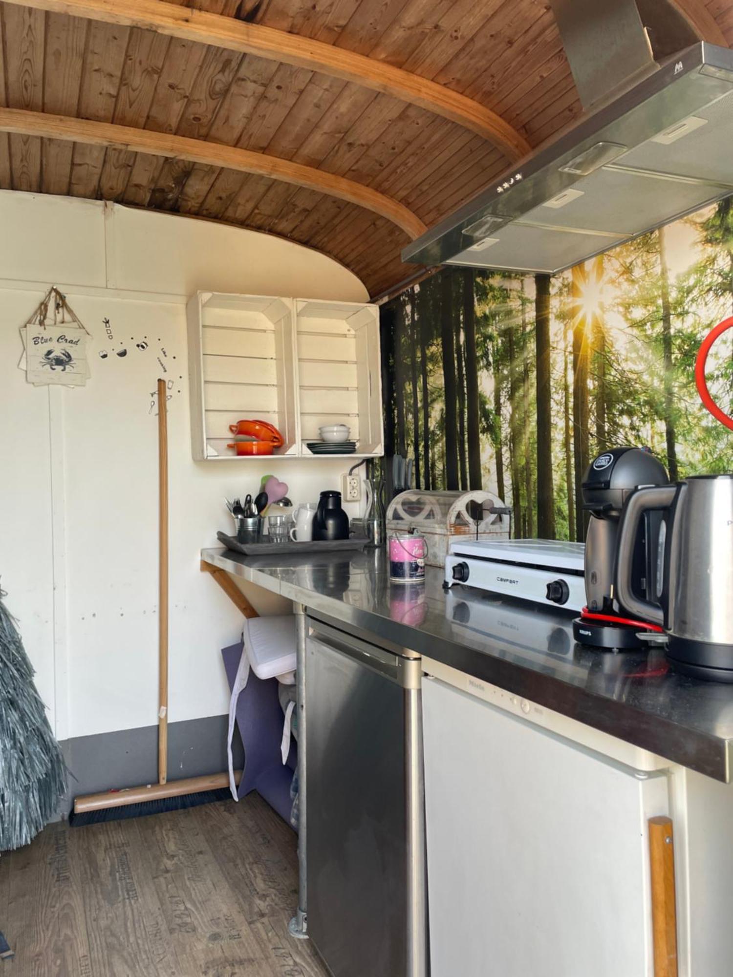 Luxe Yurt Hotel Коудекерке Екстериор снимка